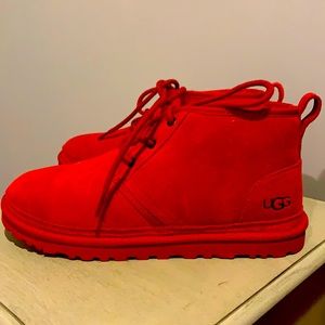 Ugg, samba red color, neumel boot, size 10